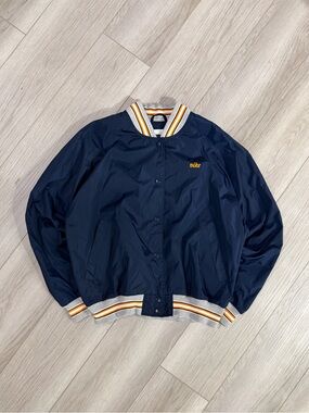 Vintage Nike Bomber Jacket w/ back hit